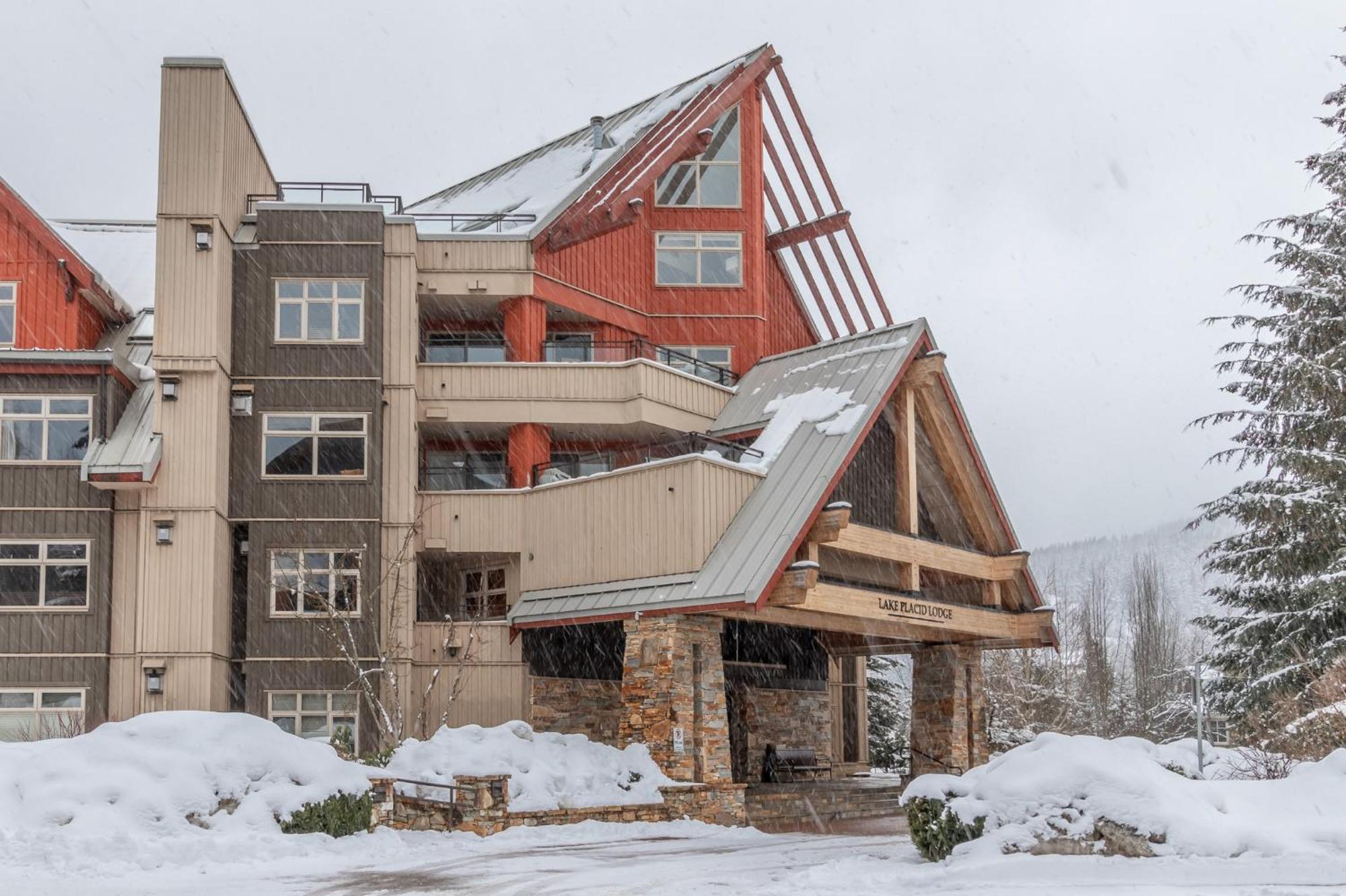 Apartamento Creekside Slopeside 1Br With Pool, Hot Tub, Bbq Whistler Exterior foto